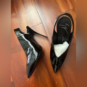 Giuseppe Zanotti slingback patent leather black pointed toe heels NEW